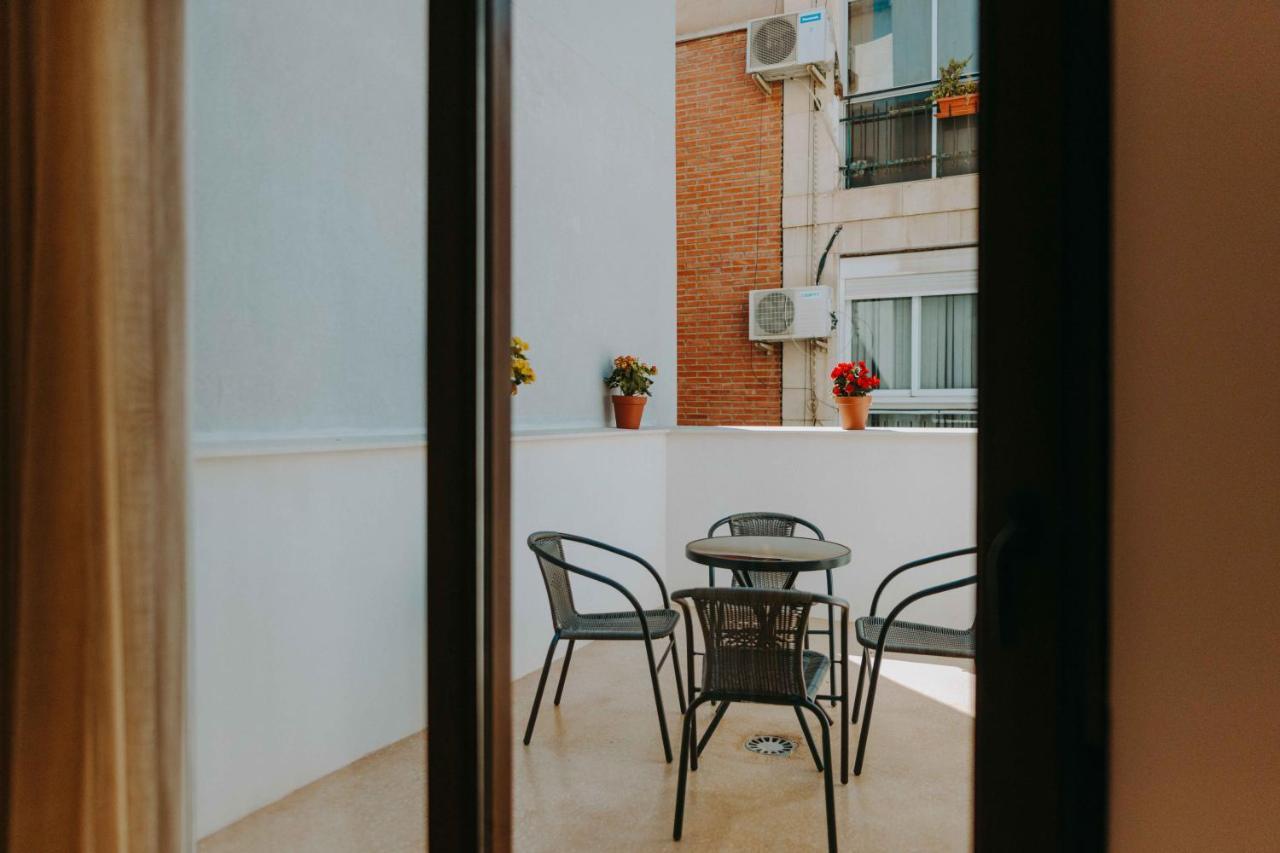 Apartamentos Santa Isabel Мурсія Екстер'єр фото